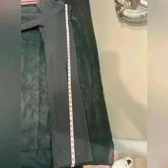 🔥ATHLETA fleece pants🔥 - Picture 6 of 7